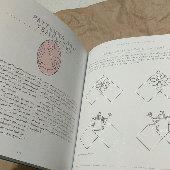 Cynthia Hart's Scrapbook Workshop Book - Picture 6 of 8